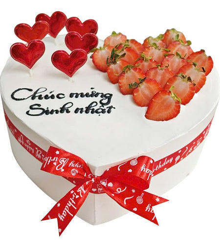 Berry Birthday Cake Vietnam