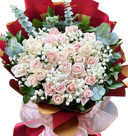 Romantic Dream Rose Bouquet Vietnamese Flowers