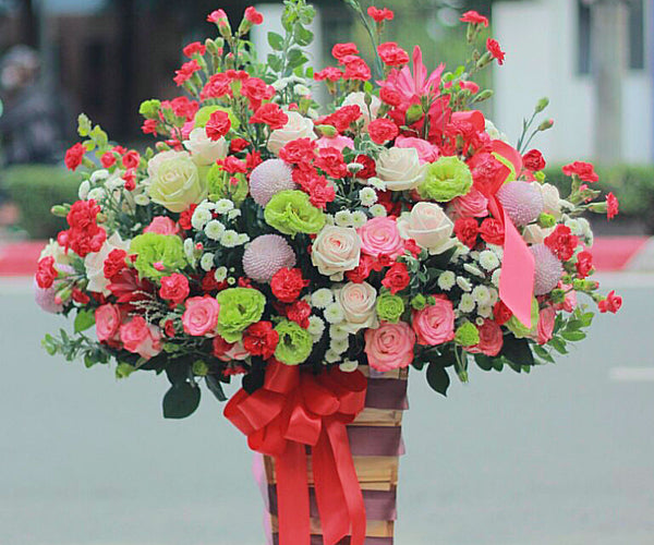 Send Flowers To Binh Phuoc