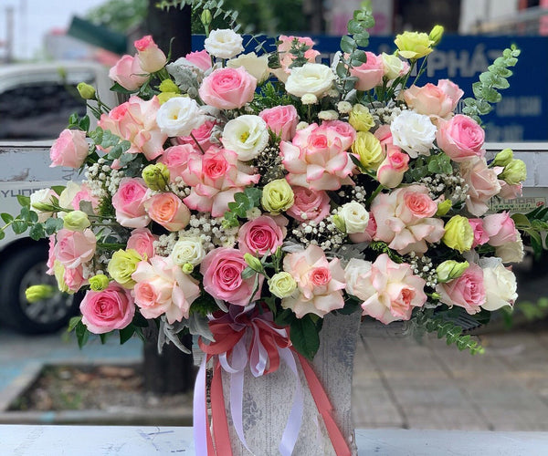 Send Valentine's Flowers To Vietnam