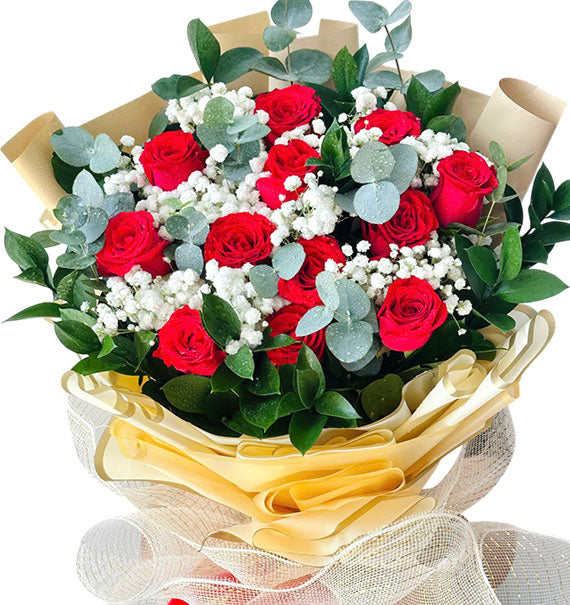 12 Red Roses Bouquet For Mom Vietnam