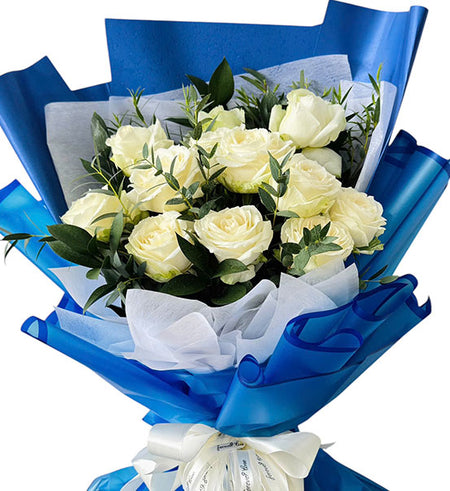 12 White Roses Bouquet Vietnamese Flowers