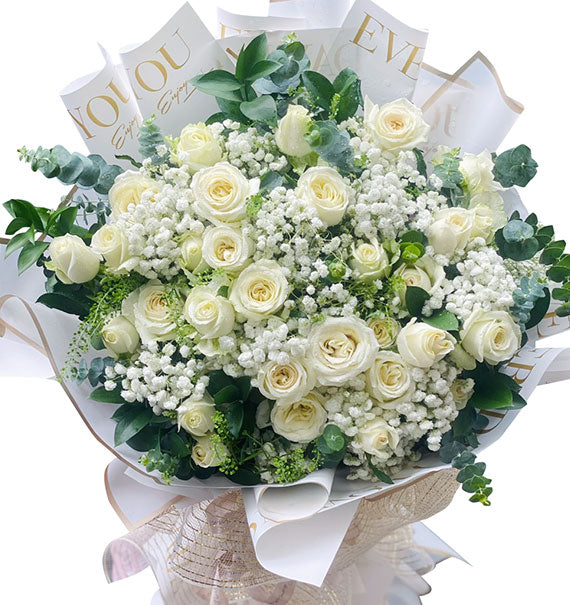 24 White Roses Bouquet For Mom Vietnam