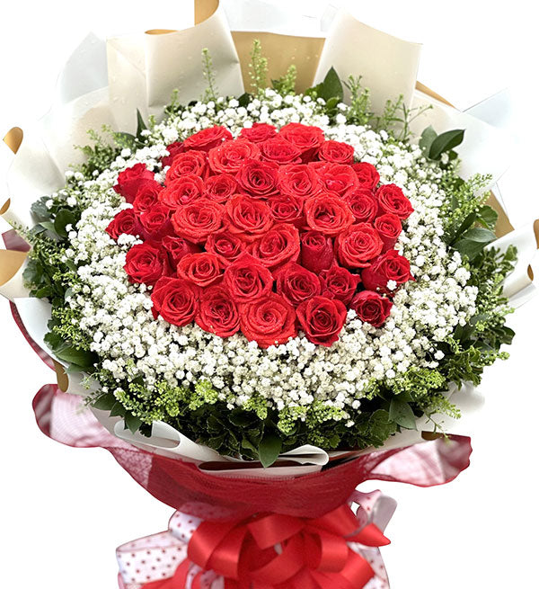 36 red roses for valentine 03