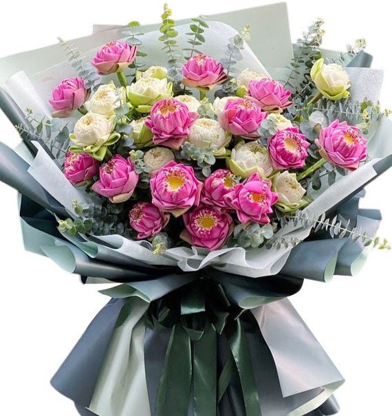 Elegant Lotus Bouquet Vietnam