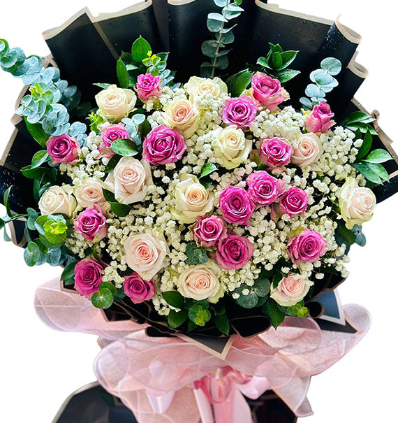 Endless Romance Roses Vietnamese Flowers