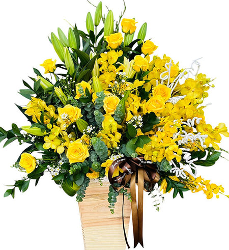 Golden Love for Mom Basket Vietnam
