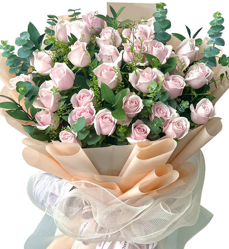 Graduation Rose Bouquet Vietnam