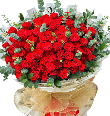 Loving Heart Flower Bouquet Vietnam