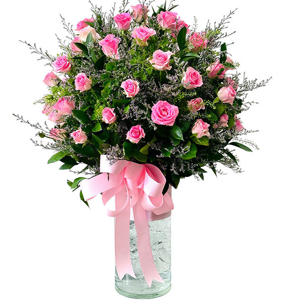 Romantic Dream Rose Vase Vietnamese Flowers