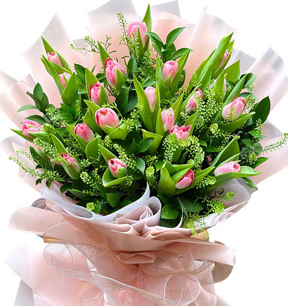 Romantic Tulip Bouquet Vietnam