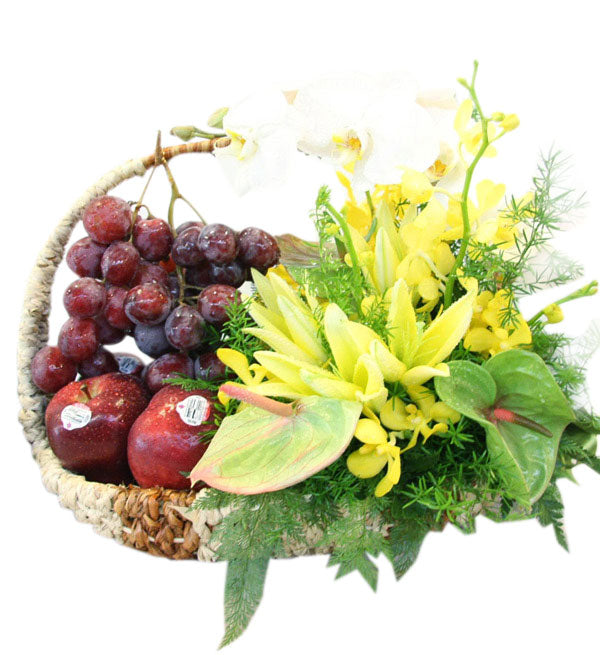 Sympathy Fruits Basket 15 - Vietnamese Flowers