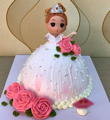 Doll Cake 01 - Vietnamese Flowers