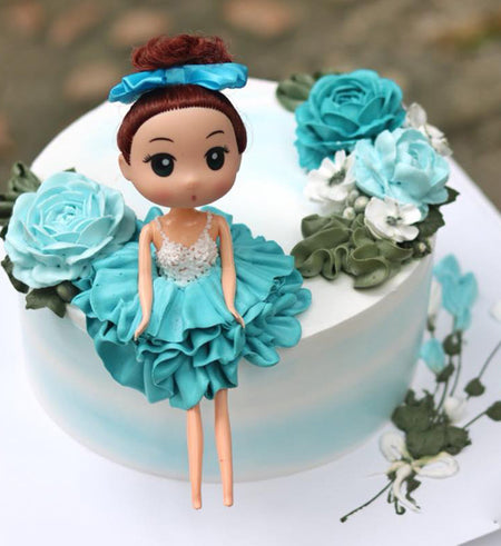 Doll Cake 02 - Vietnamese Flowers