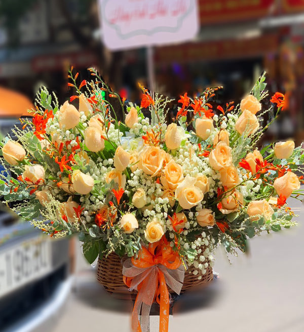 Flowers In Basket Vietnam - Vietnamese Flowers