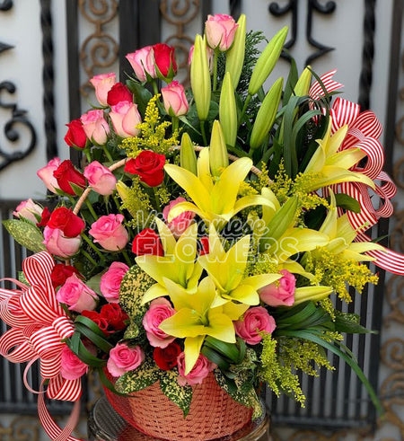 Vietnamese Teacher's Day Flowers 03 - Vietnamese Flowers