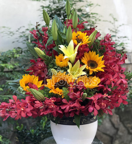 Vietnamese Teacher's Day Flowers 05 - Vietnamese Flowers